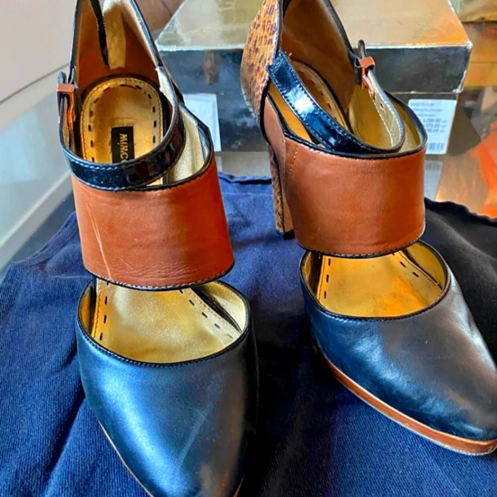 Mimco Leather Heels 39US - Picture 1 of 4